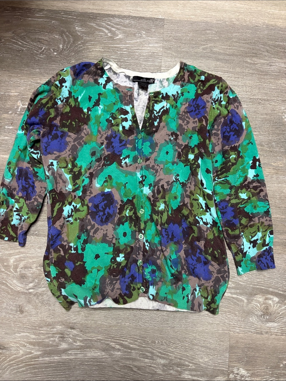 Willi Smith Green & Blue Floral Button-Down sweater